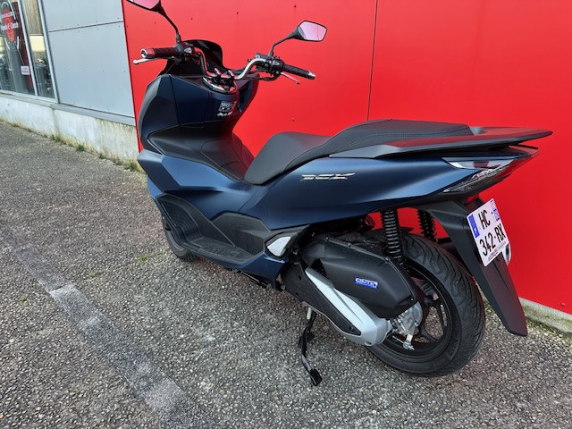 HONDA PCX 125 - ST MAXIMIN